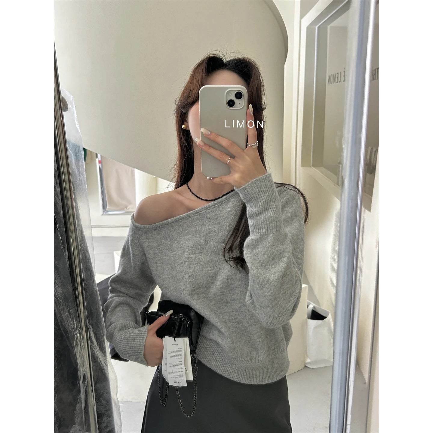 CR8MODE Gray Asymmetrical One-Shoulder Knitted Sweater – Women’s Chic Long Sleeve Crew Neck Top